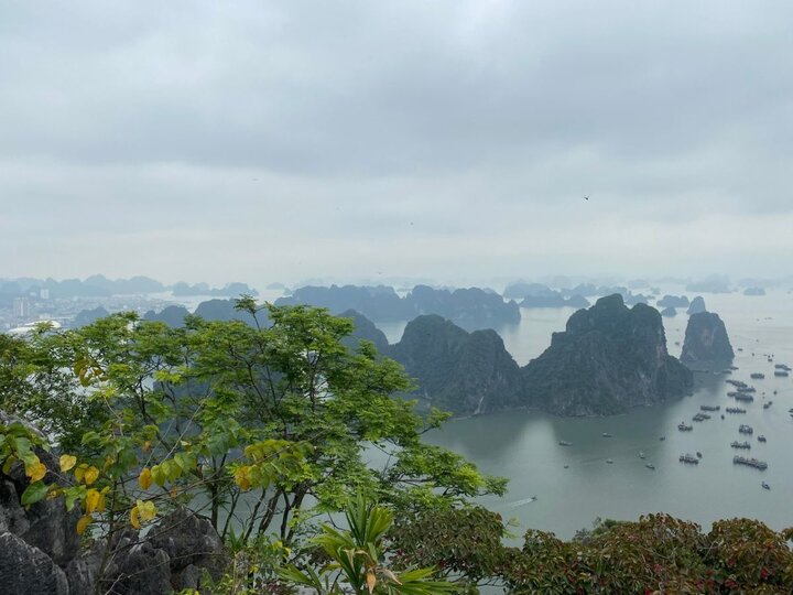 Núi Bài Thơ là điểm check-in tuyệt đẹp cho du khách.