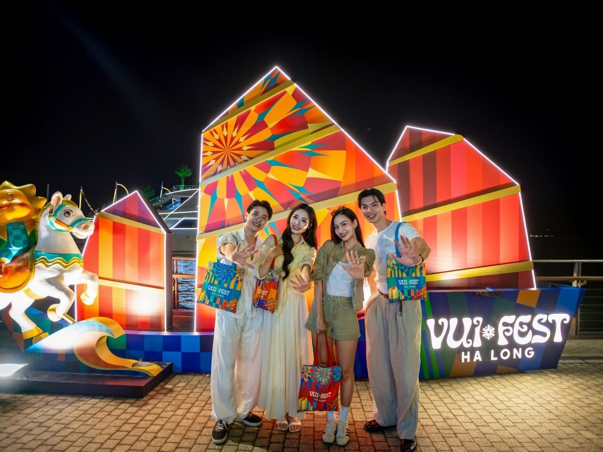 Tại VUI-Fest tổ hợp giải trí mang phong cách “thương cảng phồn hoa” ở Bãi Cháy.