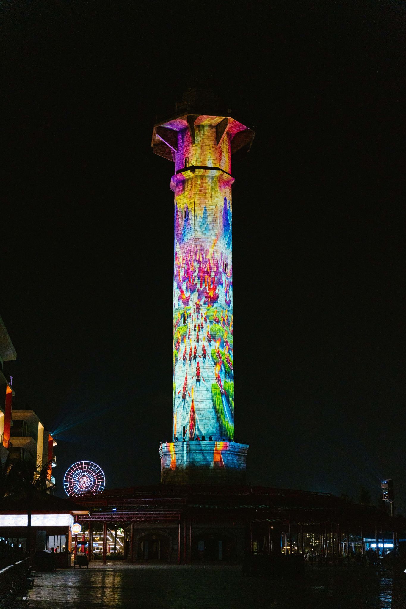 Trình diễn 3D Mapping tại Ngọn Hải Đăng và show Long Vân Khánh Hội là hai điểm nhấn lớn nhất trong sự kiện ánh sáng Hạ Long 2026