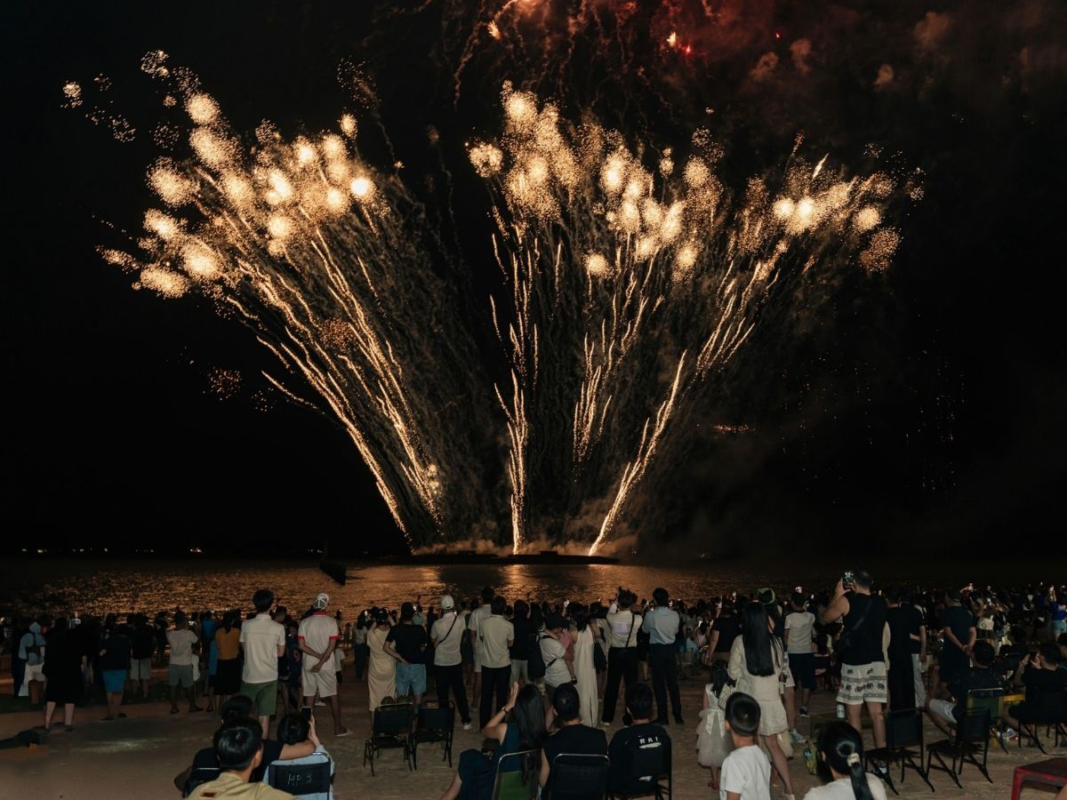 Nhờ vị trí tại Bãi Cháy và mô hình trải nghiệm đa dạng, VUI-Fest Ha Long trở thành địa điểm chơi đêm mới đáng chú ý tại Hạ Long 