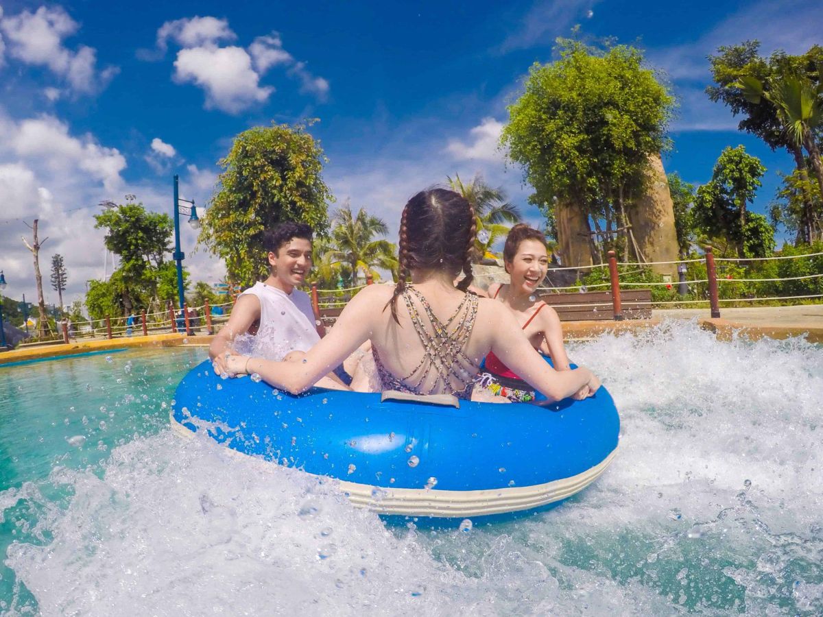 Trải nghiệm Sun World Ha Long với nhiều trò chơi hấp dẫn Trải nghiệm Sun World Ha Long với nhiều trò chơi hấp dẫn