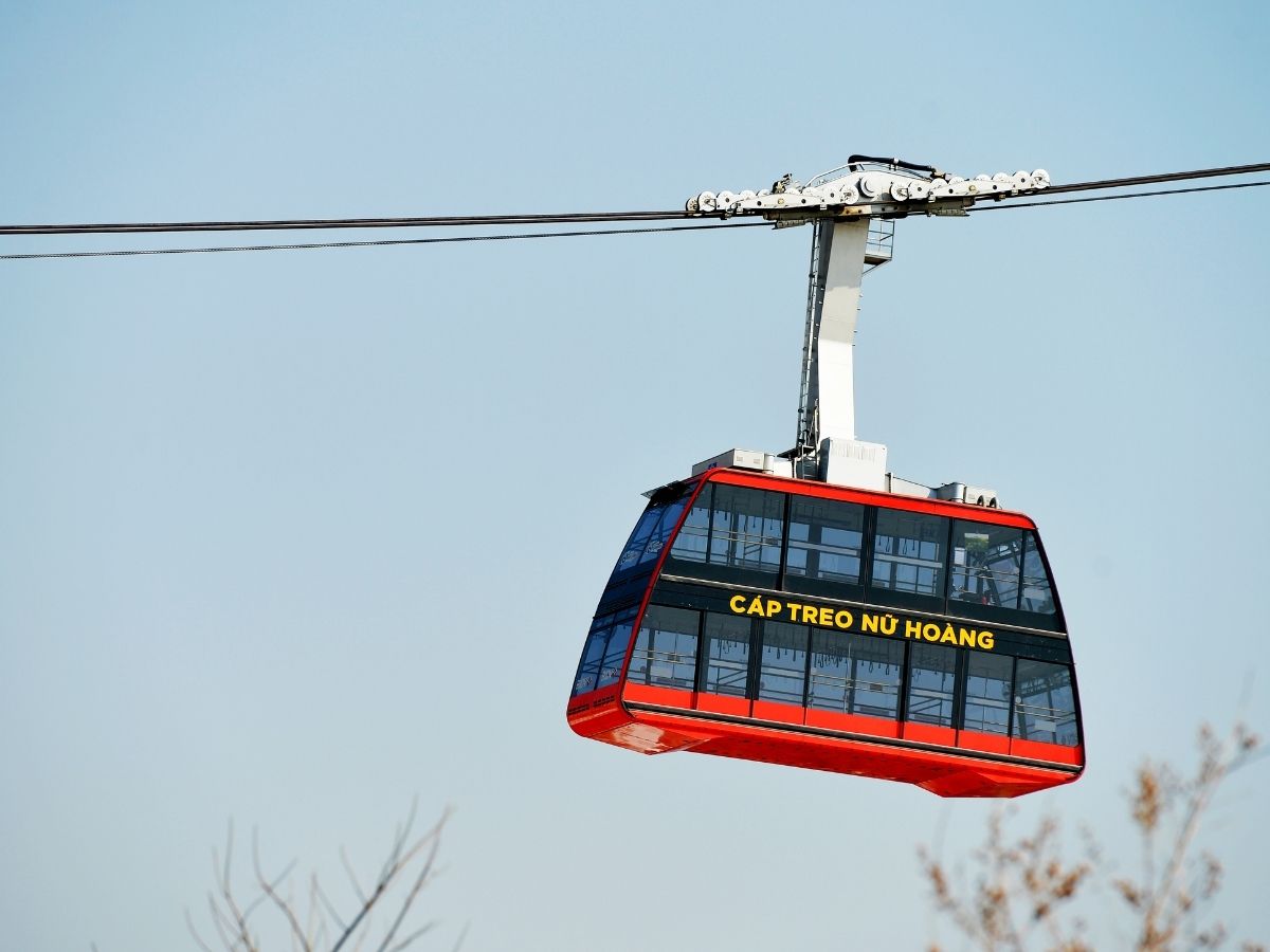 Điểm nhấn nổi bật là Cáp treo Nữ Hoàng cùng nhiều hoạt động phù hợp mọi lứa tuổi