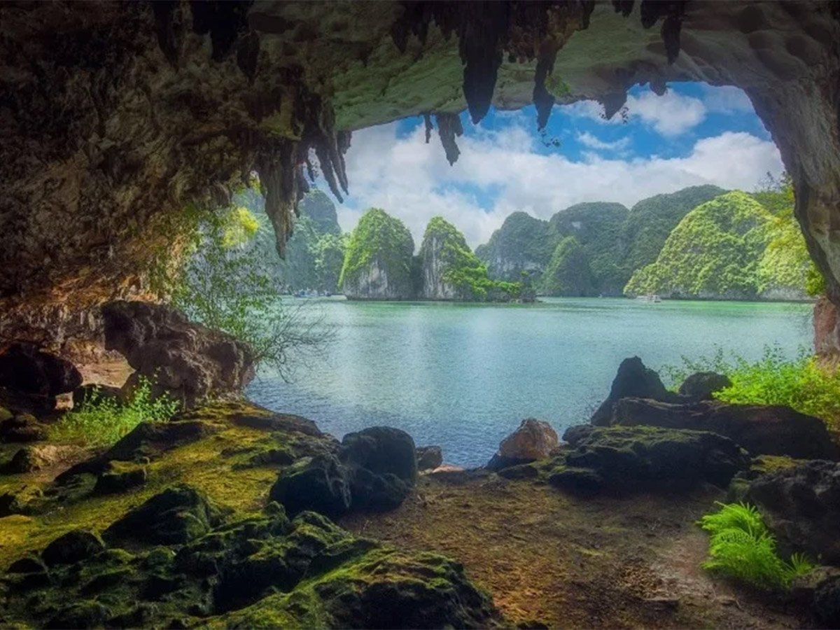 Tổng quan về hang Trinh Nữ - Hạ Long