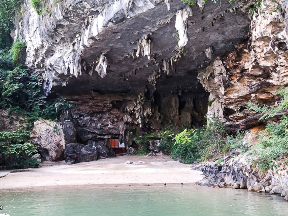 Hướng dẫn cách tham quan hang Trinh Nữ