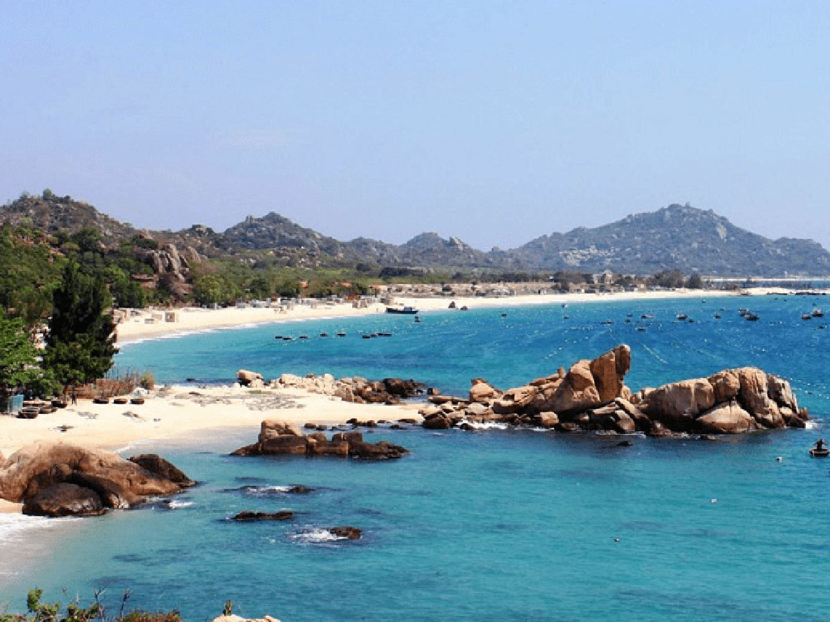 Hướng dẫn di chuyển tới biển Vân Đồn