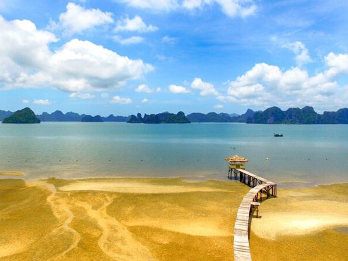 Gợi ý lịch trình khám phá biển Vân Đồn