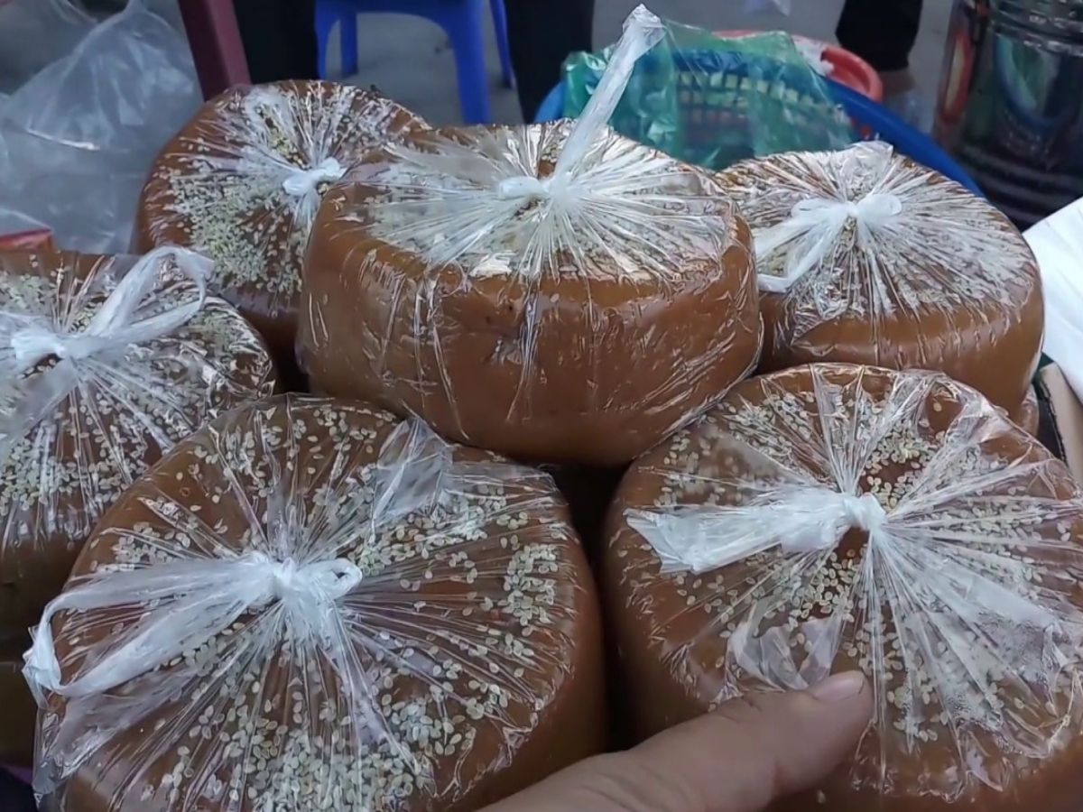 Bánh Tài lồng ệp đã trở thành món quà không thể thiếu trong những dịp lễ quan trọng