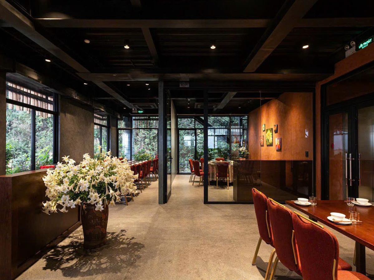 Một góc nhỏ bình yên tại Nhà hàng Hồng Hạnh 3