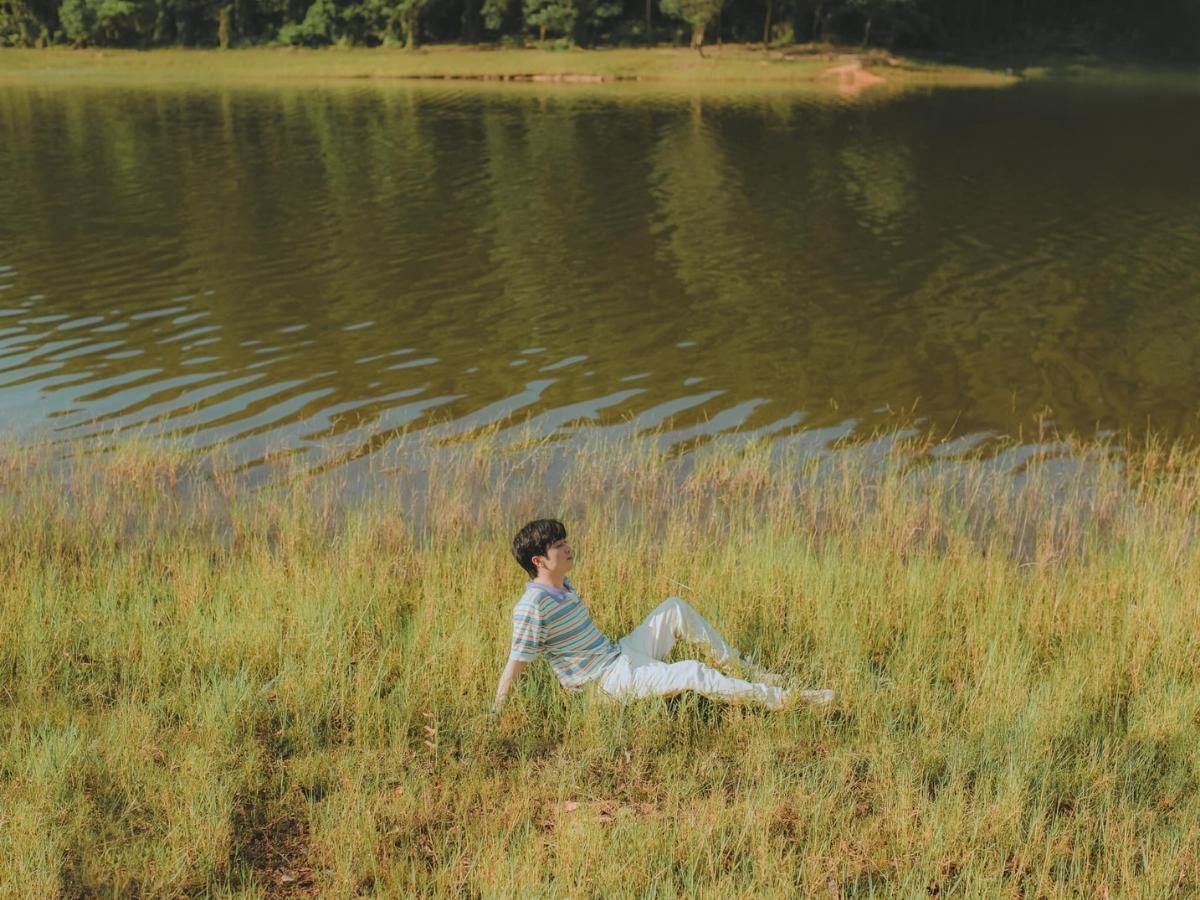 Từ trung tâm di chuyển tới hồ Yên Trung chỉ mất khoảng 3 đến 6 km rất thuận tiện và nhanh chóng