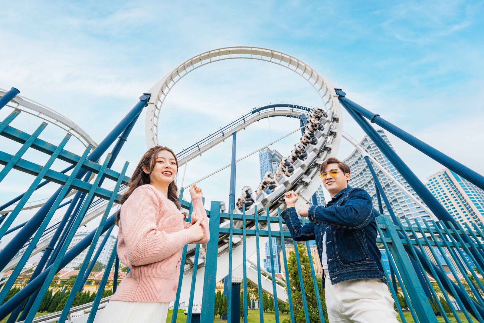 Hãy thường xuyên theo dõi fanpage chính thức của Sun World Ha Long và các khu du lịch để không bỏ lỡ thông tin khuyến mãi.&nbsp;