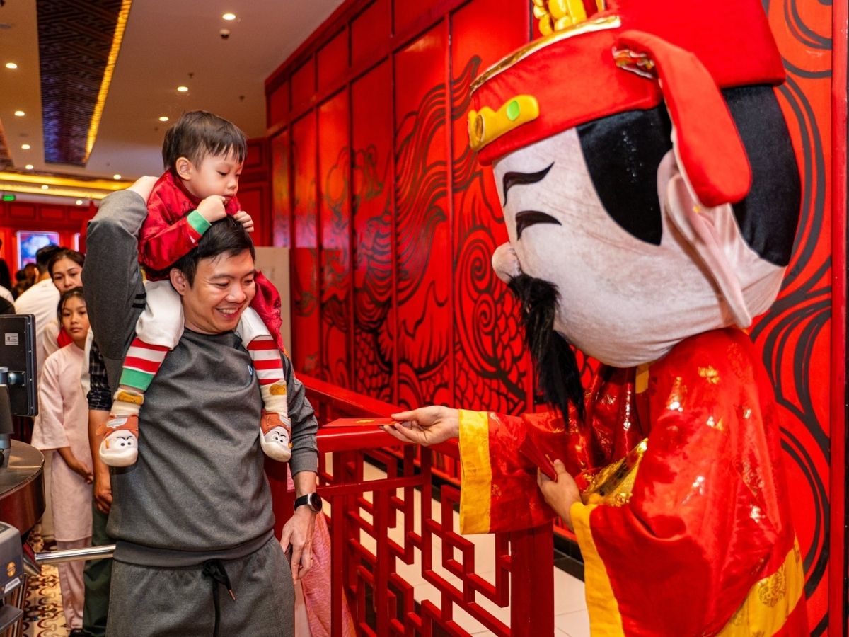 Vé Sun World Ha Long còn có nhiều chính sách ưu đãi giúp du khách tiết kiệm hơn khi lên kế hoạch vui chơi