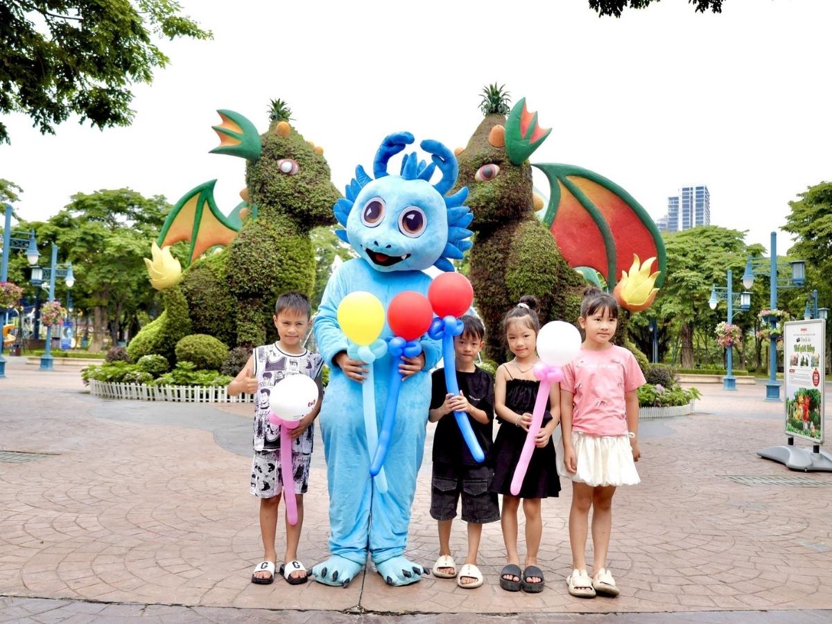 Vé Sun World Ha Long không chỉ đơn thuần là tấm vé vào cổng, mà còn là “bản đồ trải nghiệm” giúp du khách khám phá trọn vẹn.