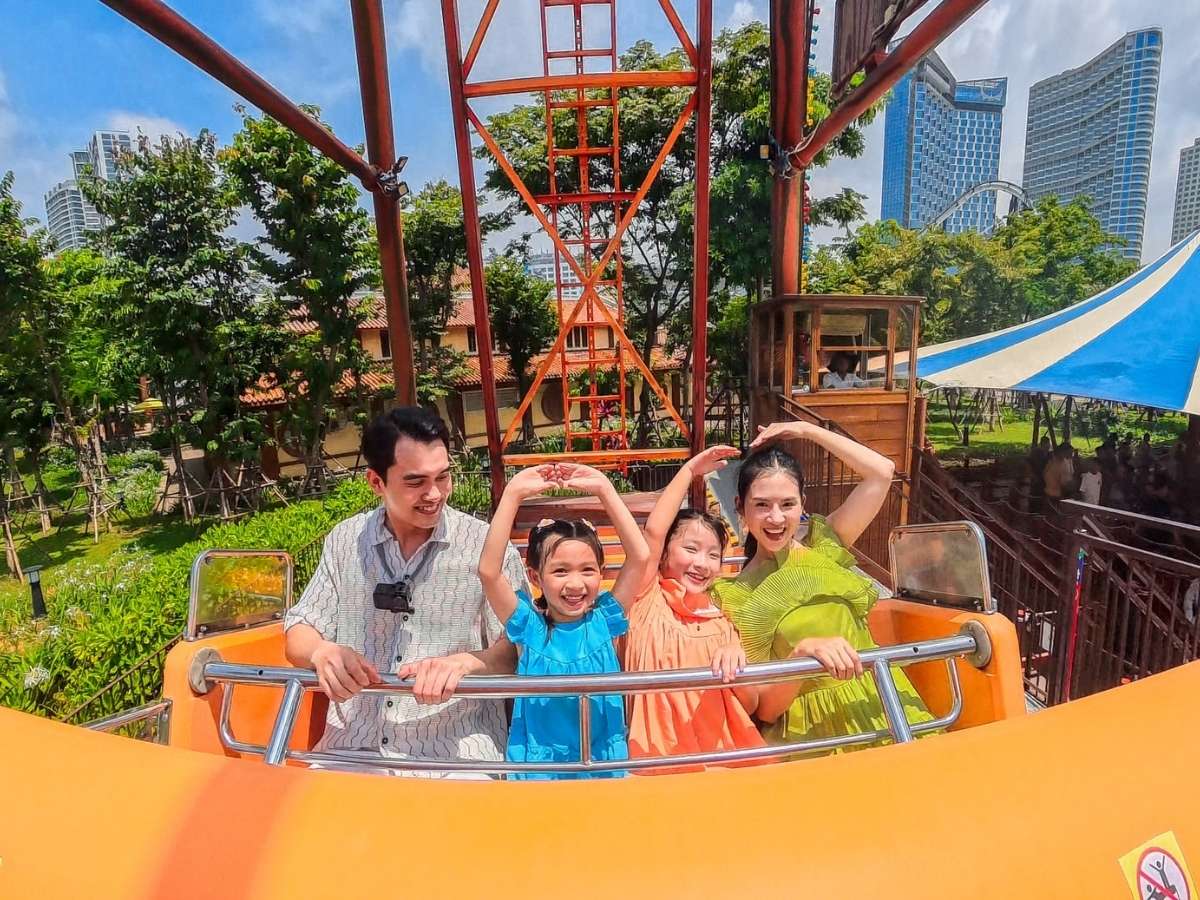 Du khách có thể lên lịch trình kết hợp khoa học giữa các hoạt động tại công viên nước Hạ Long và các khu vui chơi trong Sun World Ha Long.