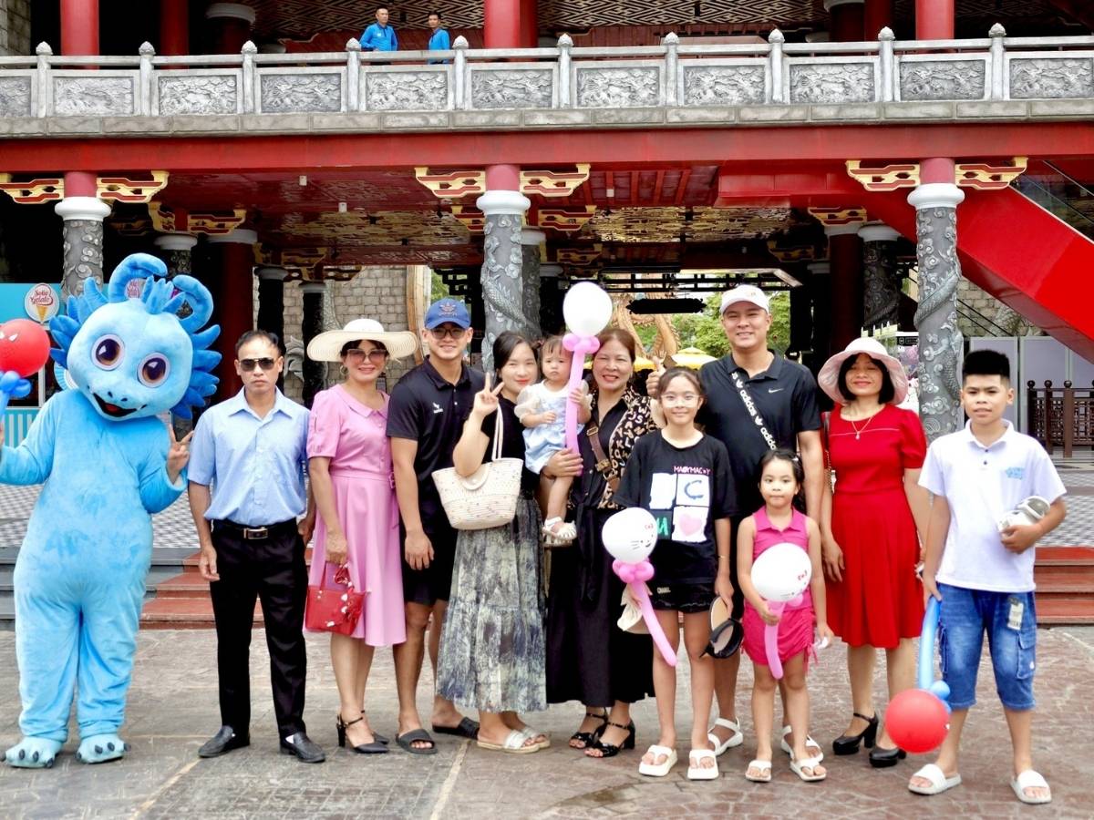 Với thiết kế đa dạng và phân khu rõ ràng, công viên Lốc Xoáy là lựa chọn lý tưởng cho các gia đình có trẻ nhỏ.