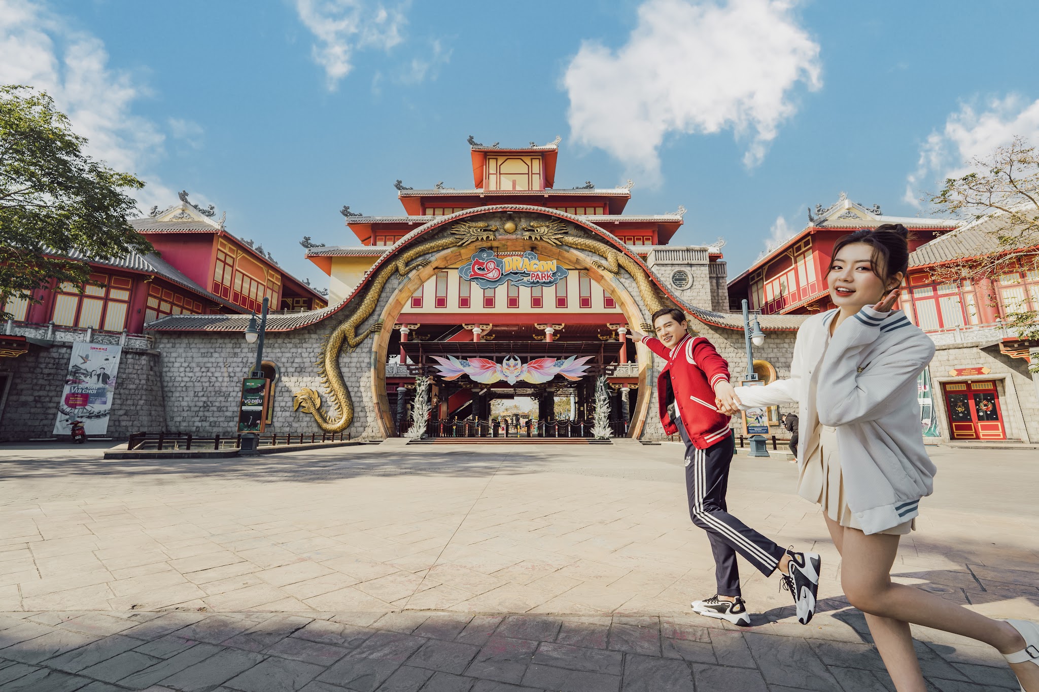 Giá gói cao cấp dao động từ 1.5 đến 3 triệu.