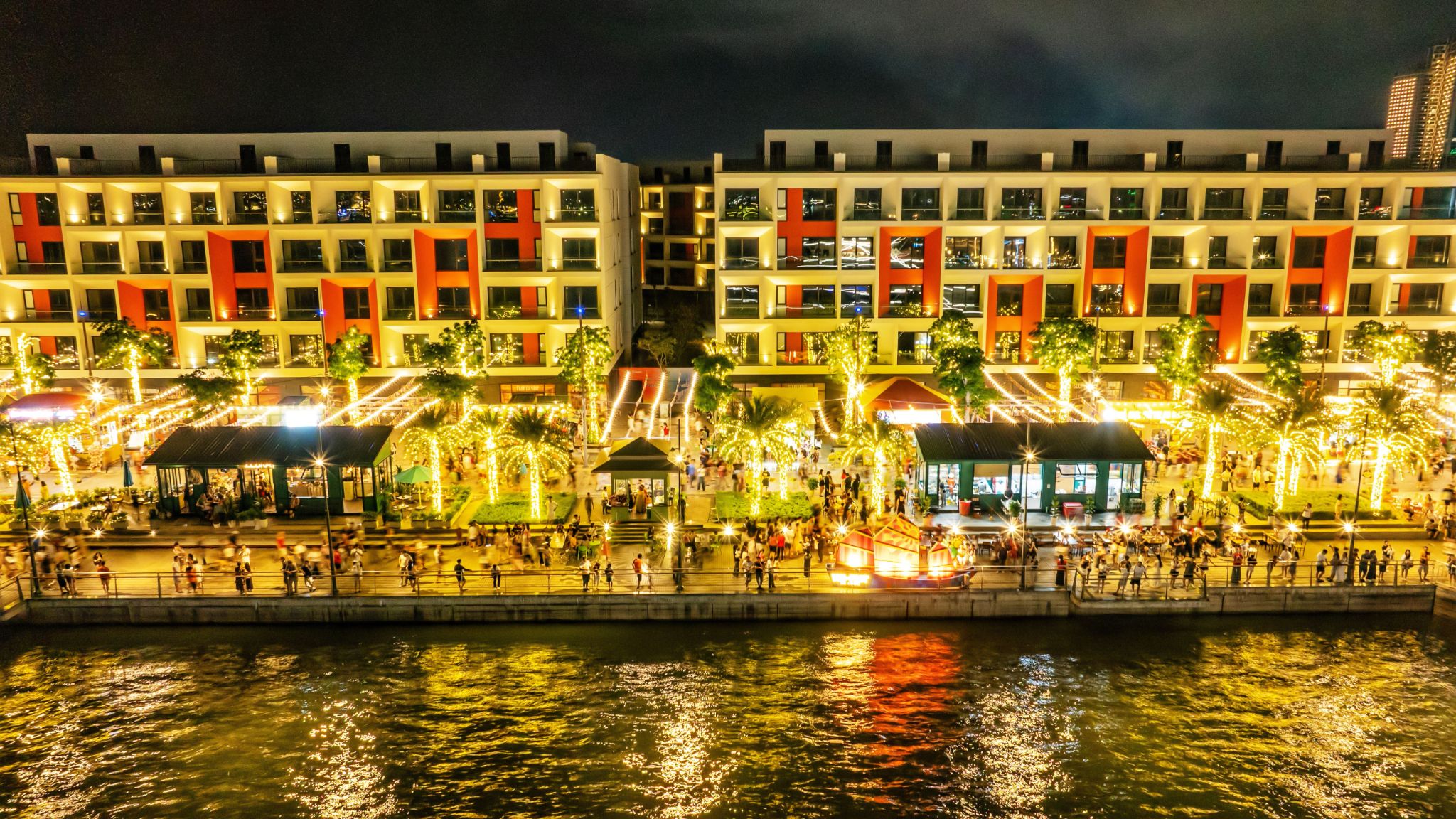 VUI-Fest Ha Long nằm tại Bãi Cháy gần Quảng trường Sun Carnival thuộc Sun Elite City.