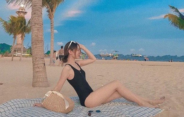  Nếu đang tìm kiếm một điểm đến hội tụ thiên nhiên kỳ vĩ, giải trí hiện đại, Quảng Ninh chính là câu trả lời trọn vẹn cho mùa hè của bạn.