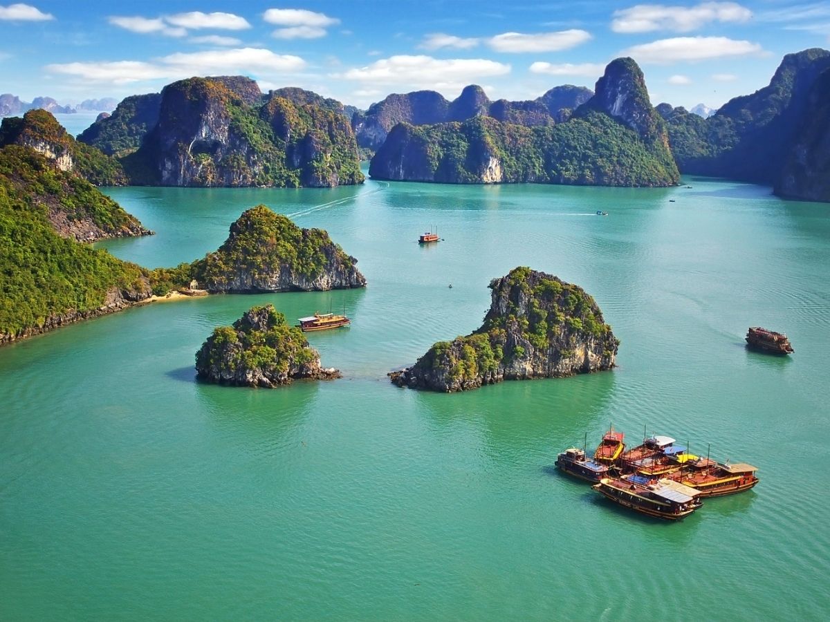 Festival Yên Tử "Hành trình Di sản - Tinh hoa thế giới" dự kiến tổ chức từ ngày 18 đến 22/12, nối tiếp thành công của nhiều năm trước.