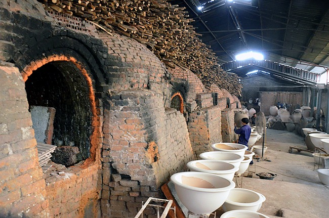  Làng gốm Đông Triều. 